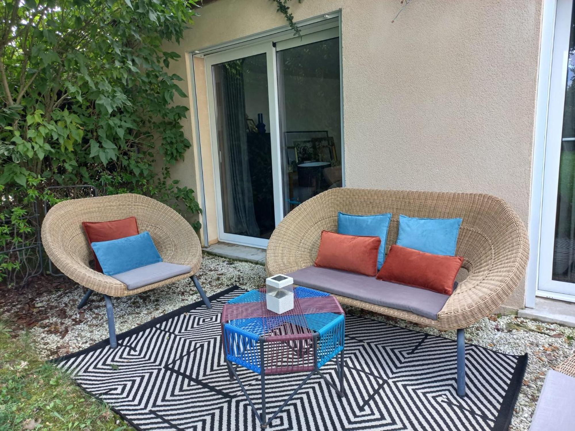 Duplex Le Colombier - Beautiful Charming Home Magny-le-Hongre Exteriör bild